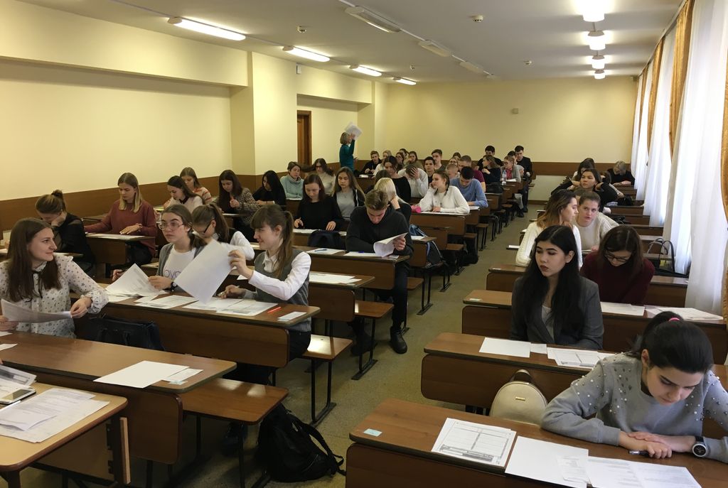 29 ноября на факультете лингвистики состоялся пробный экзамен по английскому языку