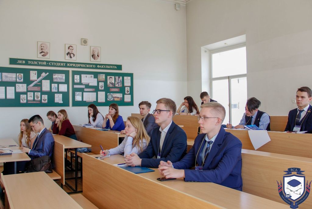 Команда Университета «МИР» - полуфиналист «Всероссийских судебных дебатов-2019»